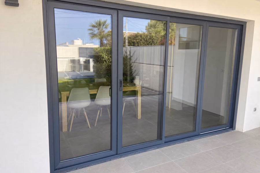 Cerramientos, ventanas y PVC — reforma de Ecoinnova en Gran Canaria