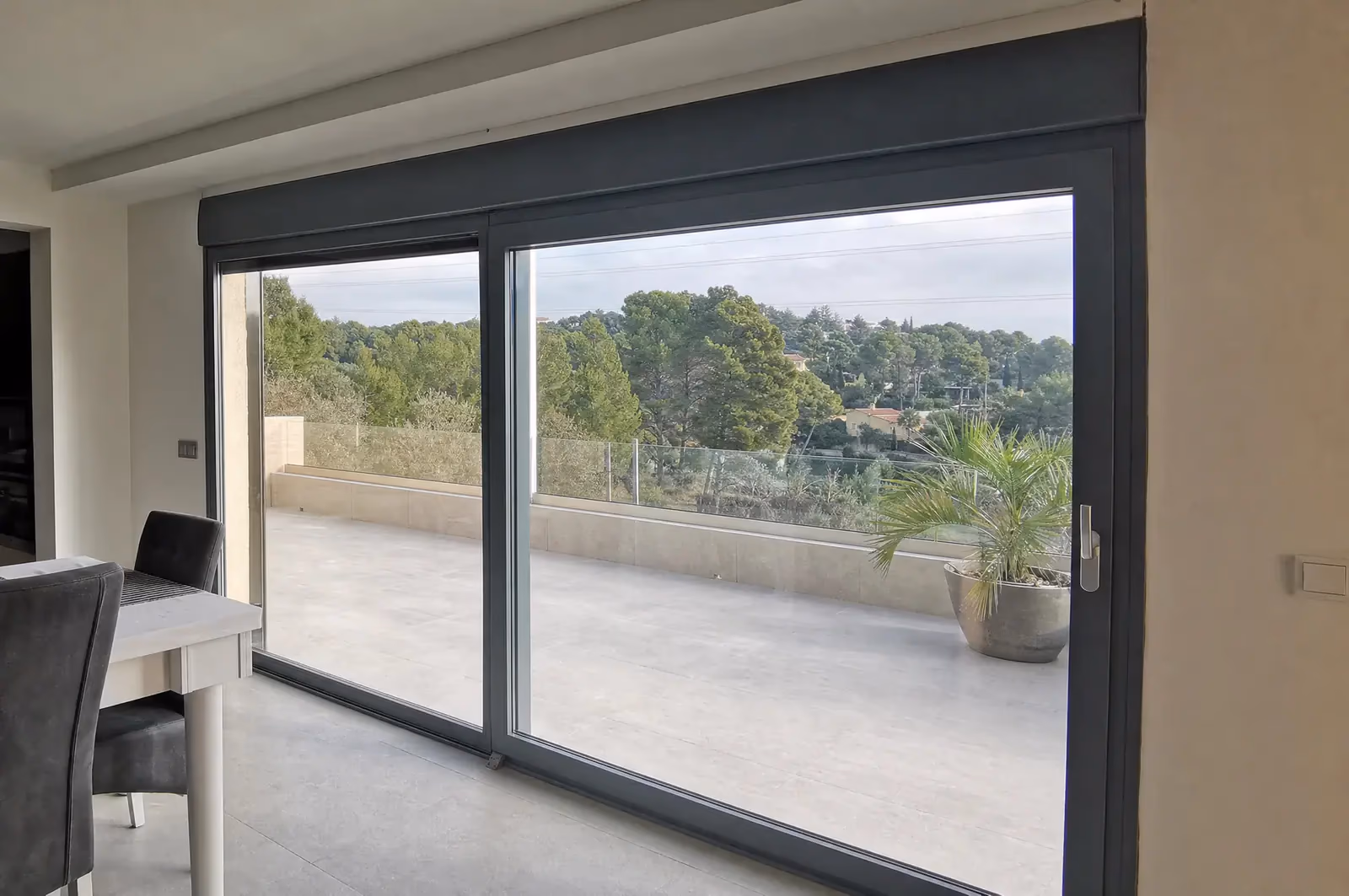 Enclosures, windows & PVC — Ecoinnova renovation in Gran Canaria